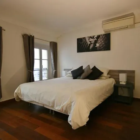 Sleeps 9 Air Con Wifi Apartamento